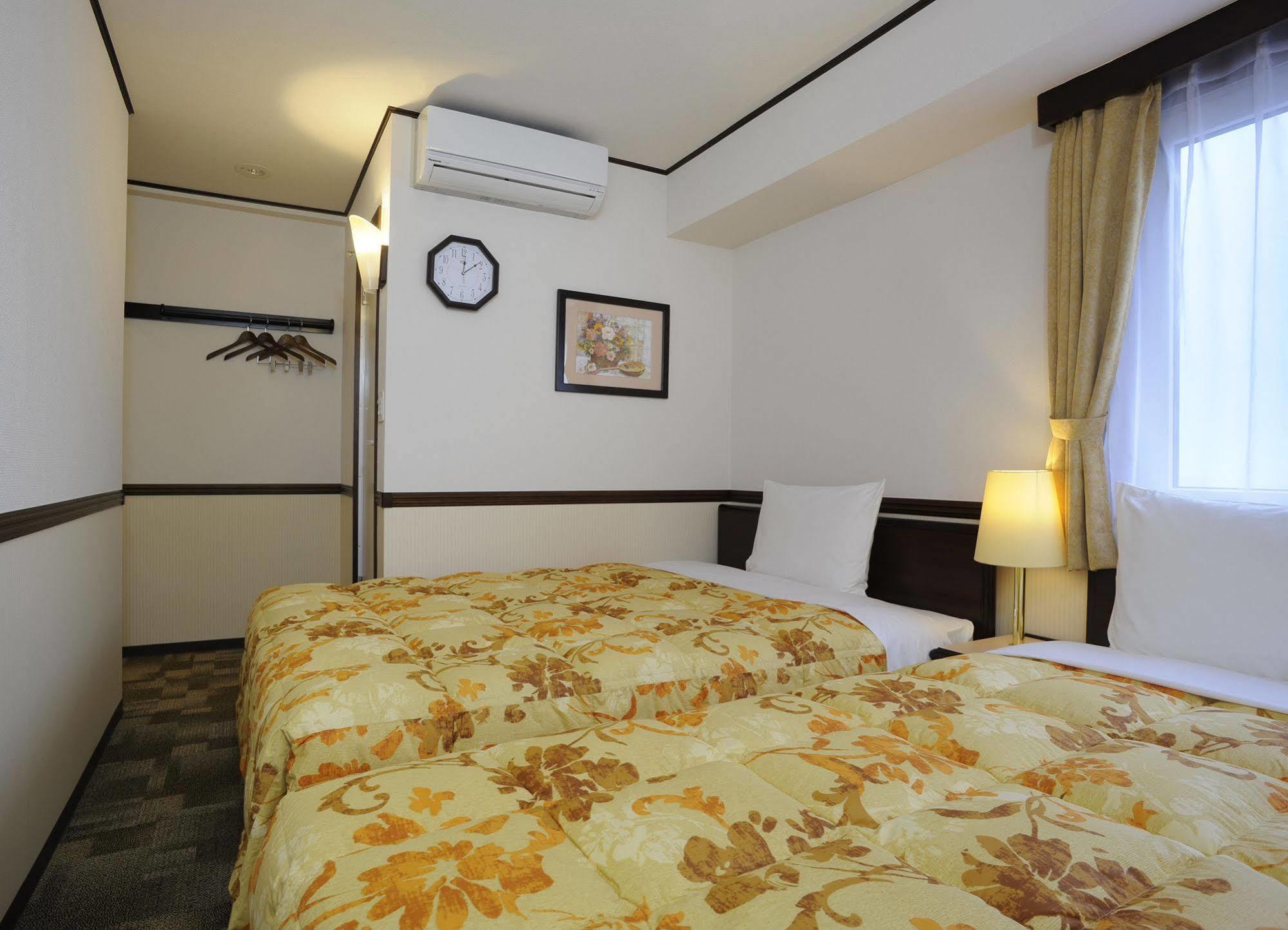 Toyoko Inn Tottori Eki Minami Guchi Bagian luar foto